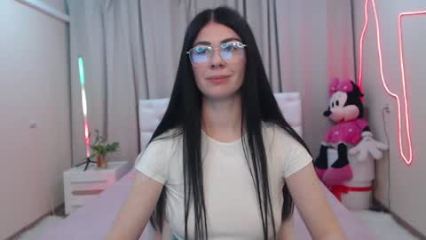 milasecretsss online show from May 16, 2026, 6:43 am