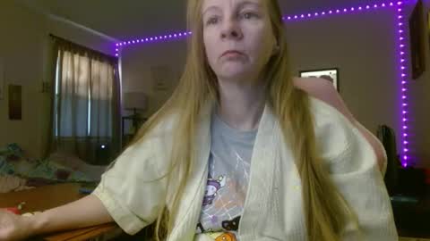 Snapshot of milastoned chatting on March 12, 2026, 1:17 pm Mila online show from March 12, 2026, 1:17 pm