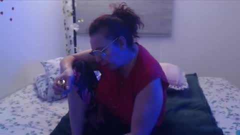 milchanell online show from March 26, 2026, 6:52 am