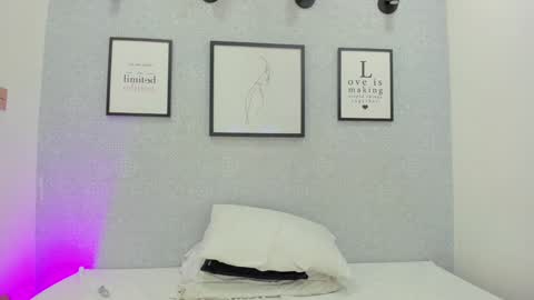 Milena  online show from January 19, 2025, 6:20 am