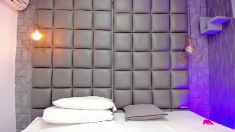 Milena  online show from January 31, 2025, 4:03 am