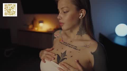 M  Telegram mamagotachannel online show from November 13, 2025, 2:05 pm