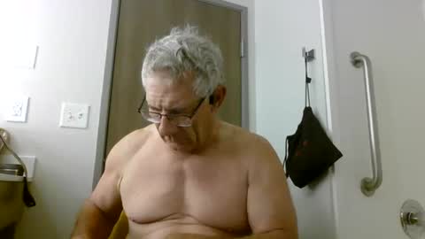 Snapshot of milehi1958 chatting on June 29, 2026, 10:37 am Milehi1958 online show from June 29, 2026, 10:37 am