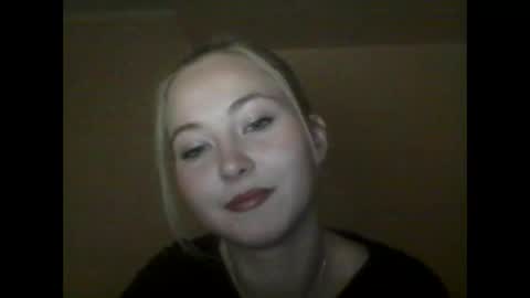 Snapshot of milena391630 chatting on February 24, 2025, 10:14 pm Milena new nonude shy blonde natural online show from February 24, 2025, 10:14 pm