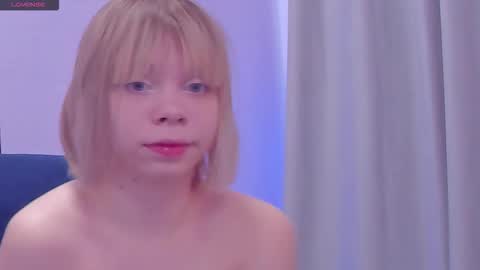 Milena online show from September 30, 2025, 7:57 am