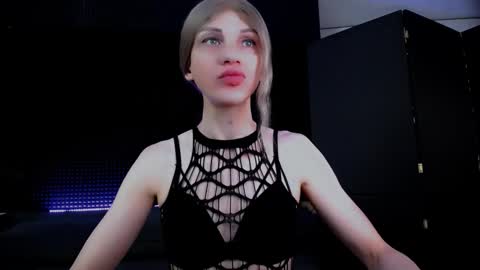 Snapshot of milena_hardy chatting on October 17, 2025, 4:59 am Milena Hardy online show from October 17, 2025, 4:59 am