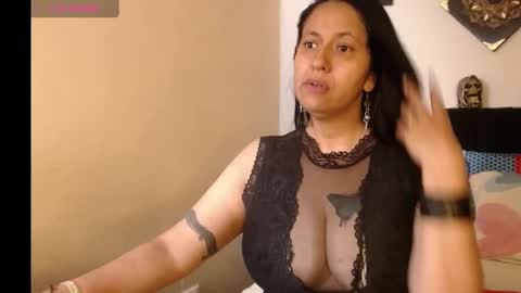 Snapshot of milenacams chatting on December 4, 2024, 11:13 pm milena online show from December 4, 2024, 11:13 pm