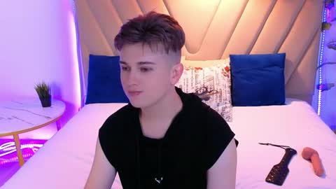 Snapshot of miless_cooper chatting on July 14, 2026, 1:06 pm Miles online show from July 14, 2026, 1:06 pm