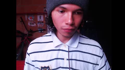 milesxoxo6969 online show from September 25, 2025, 3:49 pm