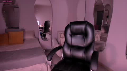 Miley Cruz  IG miley model23 online show from December 30, 2024, 2:42 am