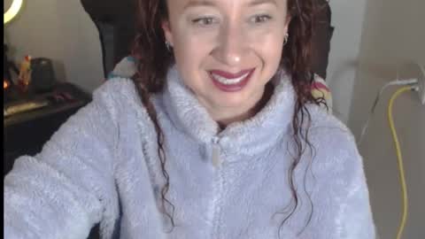 Snapshot of milf_valeria chatting on October 17, 2025, 2:19 pm Valeria online show from October 17, 2025, 2:19 pm