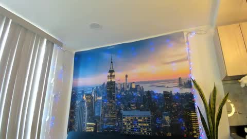 ASHLEY online show from February 21, 2025, 5:09 pm