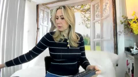 ASHLEY online show from April 6, 2026, 1:23 pm