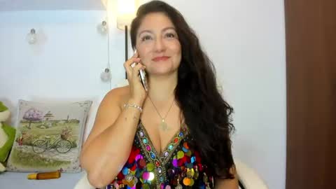 Snapshot of milfboobs_10 chatting on July 18, 2026, 10:13 pm Nakary Bustamante online show from July 18, 2026, 10:13 pm