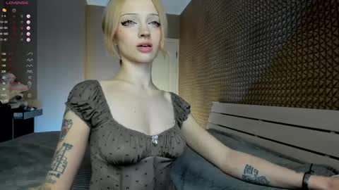 Mila 3 aka Deepthroat World Champion online show from April 20, 2026, 2:25 am