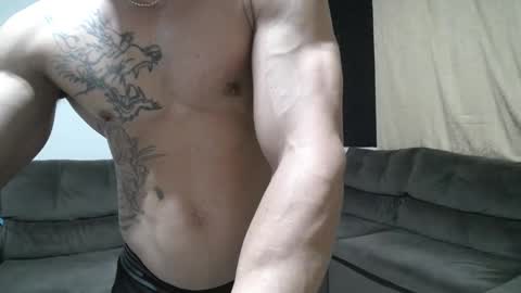 milioncouple online show from March 20, 2026, 9:19 pm