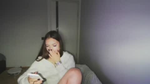 Snapshot of milipia chatting on June 22, 2026, 9:45 pm milipia online show from June 22, 2026, 9:45 pm