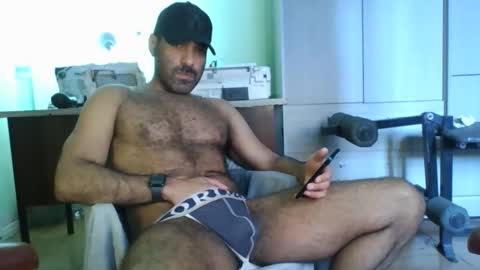 Snapshot of militaryx chatting on September 25, 2025, 7:17 pm militaryx online show from September 25, 2025, 7:17 pm