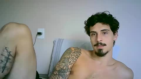 Snapshot of milkoffee chatting on December 7, 2024, 3:52 pm milkoffee online show from December 7, 2024, 3:52 pm