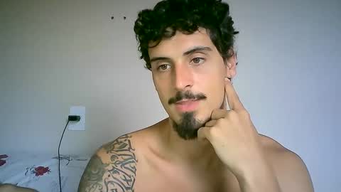 Snapshot of milkoffee chatting on January 15, 2025, 3:39 pm milkoffee online show from January 15, 2025, 3:39 pm