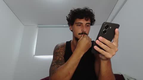 Snapshot of milkoffee chatting on February 24, 2026, 1:53 pm milkoffee online show from February 24, 2026, 1:53 pm