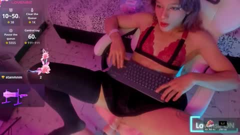 Michelle  online show from January 5, 2026, 8:01 pm