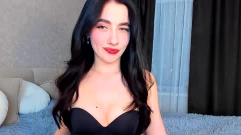 Snapshot of milla__moore chatting on October 23, 2025, 6:06 pm milla moore online show from October 23, 2025, 6:06 pm