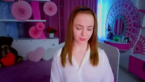 Snapshot of millana_hot chatting on April 1, 2026, 8:50 pm Milana online show from April 1, 2026, 8:50 pm
