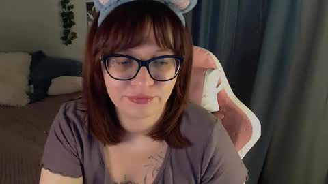 Milla online show from February 9, 2026, 7:07 pm