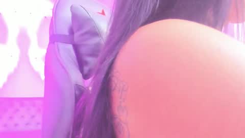 miller_silvana online show from March 5, 2026, 12:12 pm