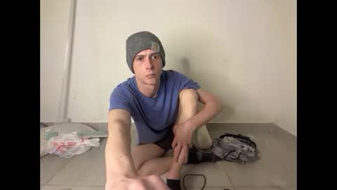 SlimnHungOH online show from March 20, 2026, 2:05 am