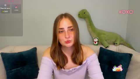 Snapshot of millibrooksss chatting on August 10, 2026, 2:04 am millibrooksss online show from August 10, 2026, 2:04 am