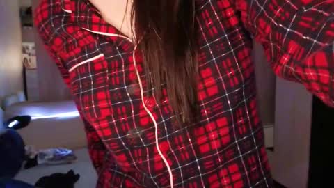 Millie online show from March 3, 2026, 1:50 pm