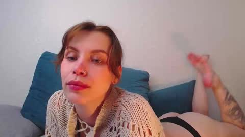 Milly online show from October 18, 2025, 10:49 am