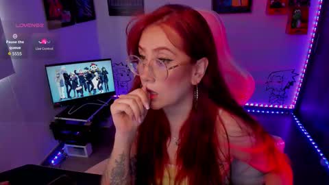 Monkey D Maddie online show from October 7, 2025, 10:07 pm