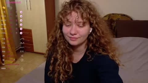 milounee online show from April 16, 2026, 9:43 am