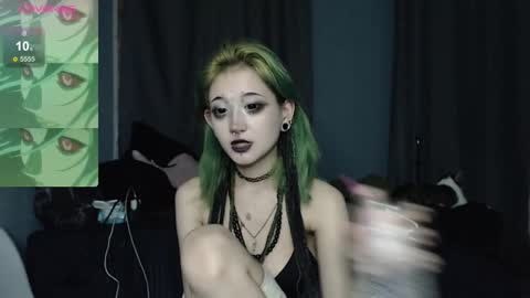 Snapshot of milten_trish chatting on February 10, 2026, 10:47 pm milten_trish online show from February 10, 2026, 10:47 pm