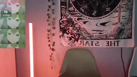 milten_trish online show from July 5, 2026, 8:49 pm