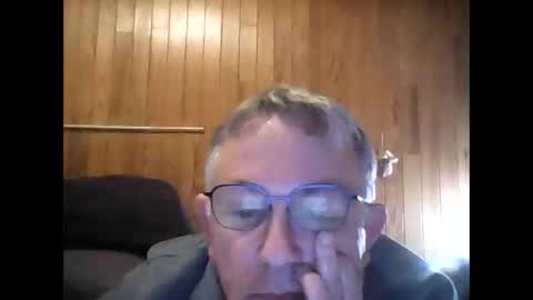 milu72 online show from January 16, 2025, 3:23 am