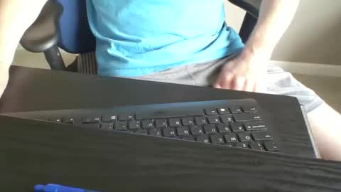 Snapshot of milwaukeebadger24 chatting on May 31, 2026, 3:08 pm milwaukeebadger24 online show from May 31, 2026, 3:08 pm