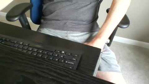 Snapshot of milwaukeebadger24 chatting on June 26, 2026, 2:32 pm milwaukeebadger24 online show from June 26, 2026, 2:32 pm