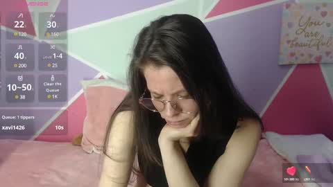 Snapshot of mily_miley chatting on March 2, 2025, 8:18 pm Mily Miley online show from March 2, 2025, 8:18 pm
