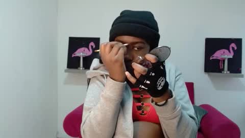 milykabombastik online show from October 22, 2025, 12:38 pm