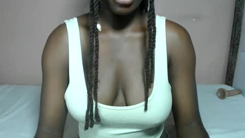 Snapshot of mimiebony chatting on June 10, 2026, 6:56 am mimiebony online show from June 10, 2026, 6:56 am