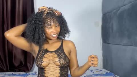 mimi online show from November 7, 2025, 11:10 am