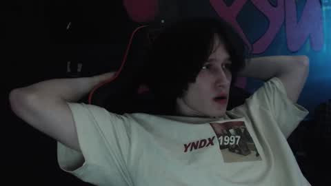 Max online show from February 4, 2026, 6:47 pm