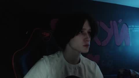 Max online show from February 9, 2026, 11:53 pm