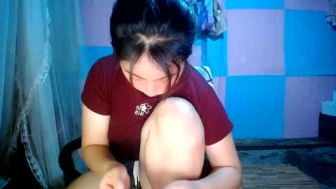 Snapshot of min_baby chatting on July 23, 2026, 1:58 am min_baby online show from July 23, 2026, 1:58 am