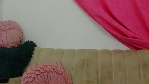 Snapshot of mina_hotty chatting on May 1, 2026, 8:46 pm mina_hotty online show from May 1, 2026, 8:46 pm