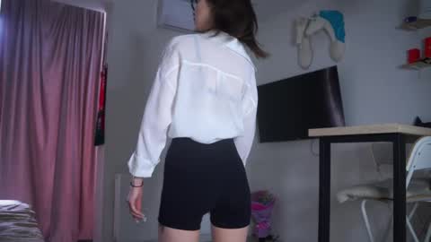 Mira online show from April 21, 2026, 7:25 am